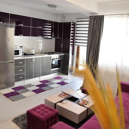 London Apartment Navodari Bagian luar foto