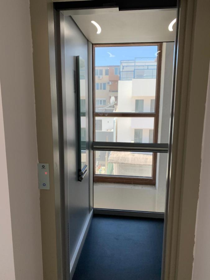 London Apartment Navodari Bagian luar foto